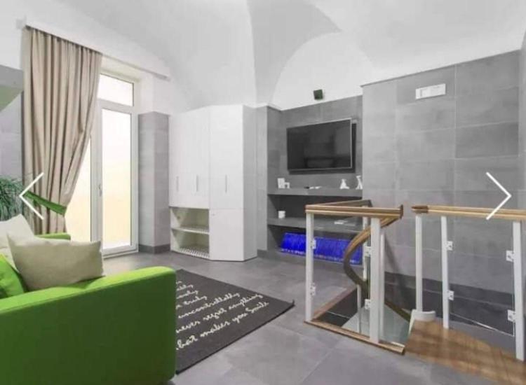 Mezzocannone Home - Casa Vacanze Centro Storico Napoli Exterior photo