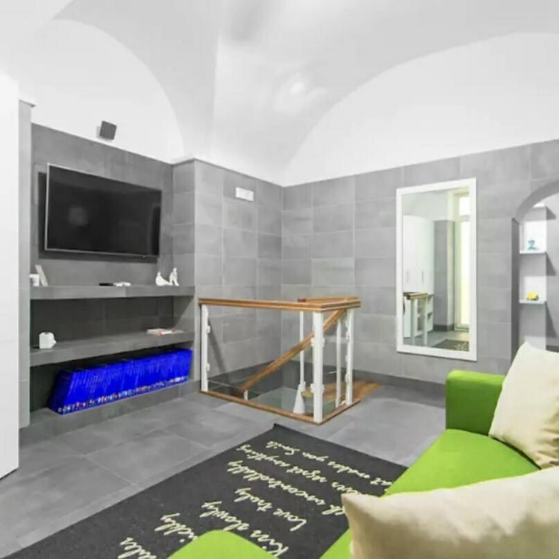 Mezzocannone Home - Casa Vacanze Centro Storico Napoli Exterior photo